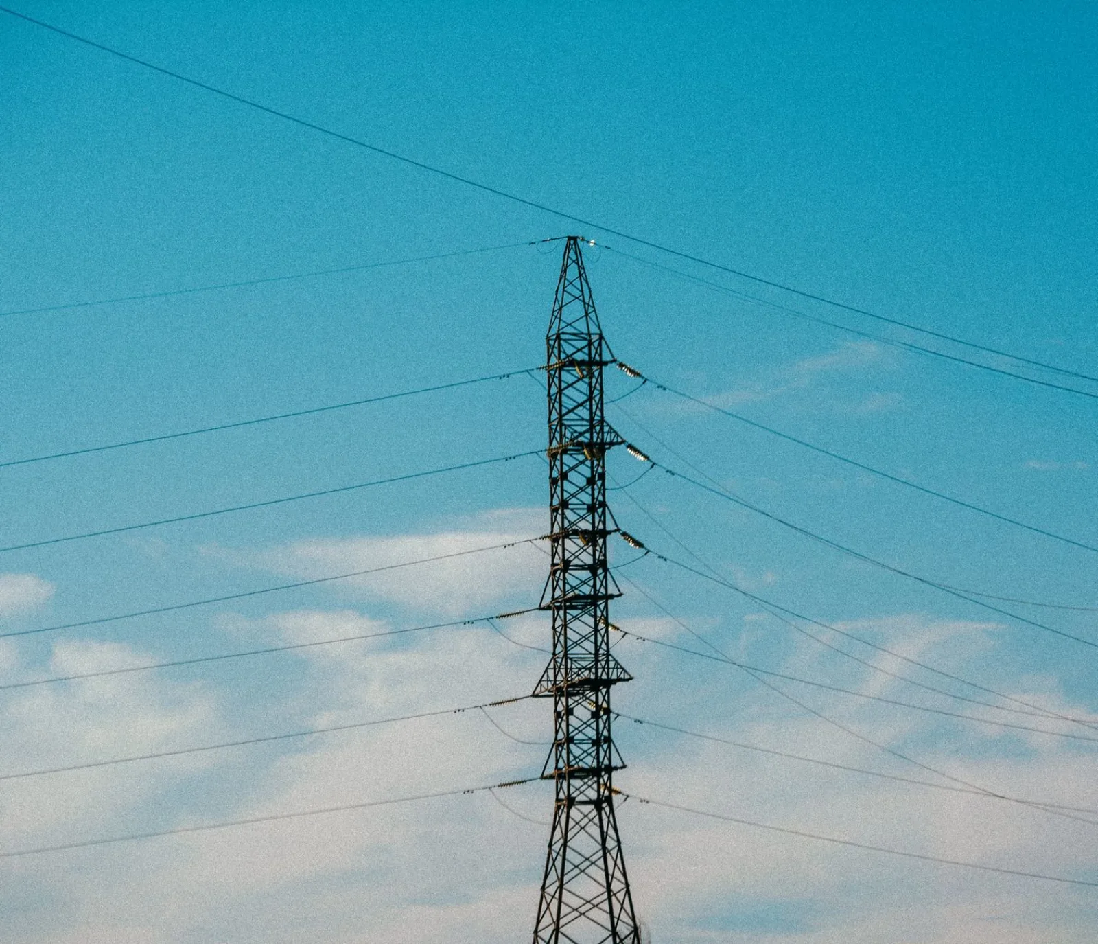 Laadpaal thuis installeren netcongestie Drenthe